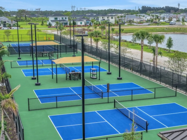 Glynlea Country Club Pickleball Courts