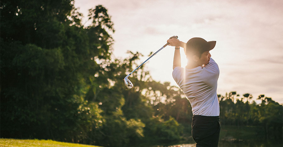 Glynlea Golf Swing playing