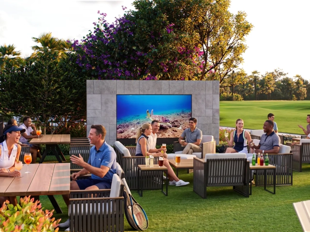 Outdoor Social Lounge at Glynlea Country Club